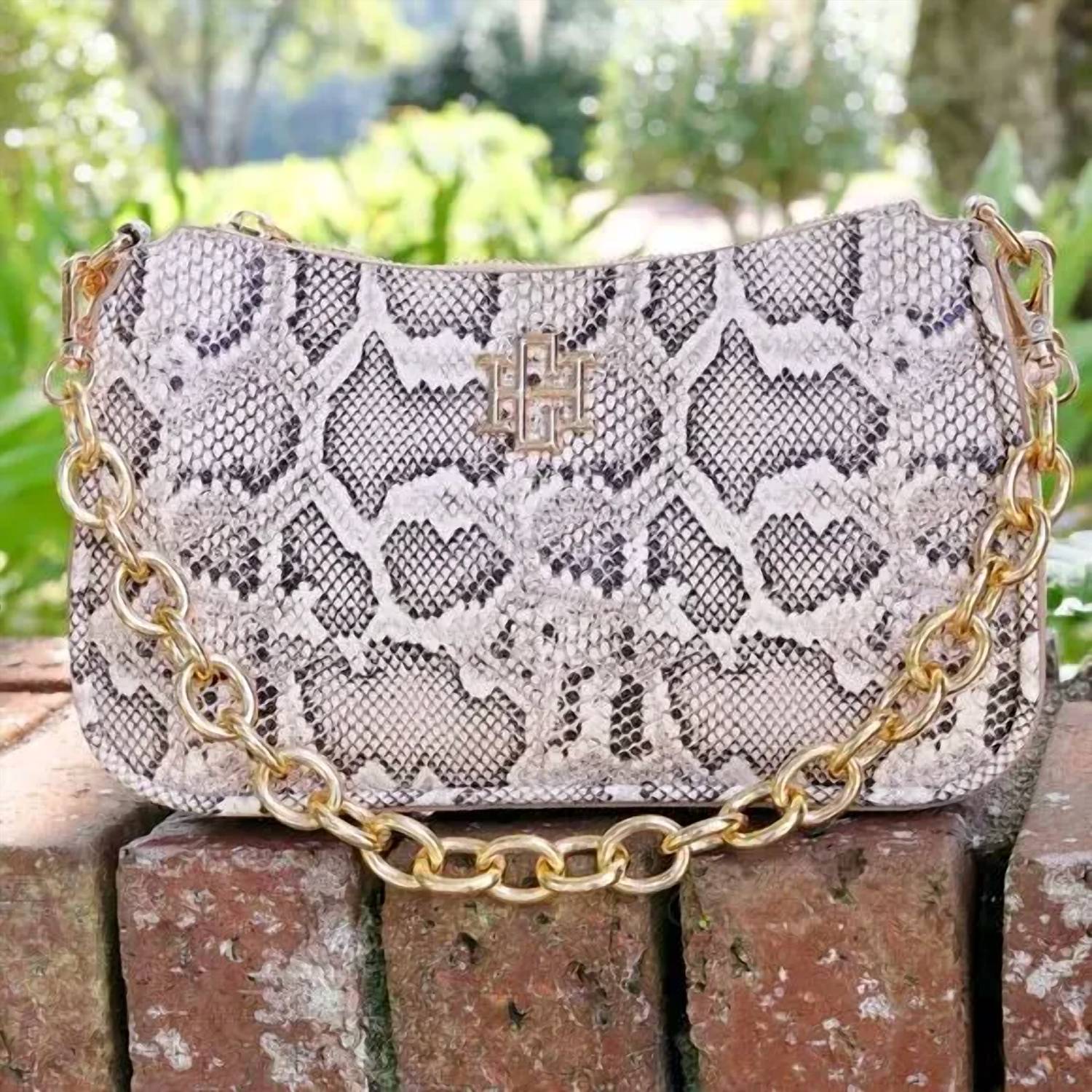 Caroline Hill - Joan Crossbody Bag