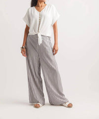 Papillon - Textured Short Sleeve Button Tie Top