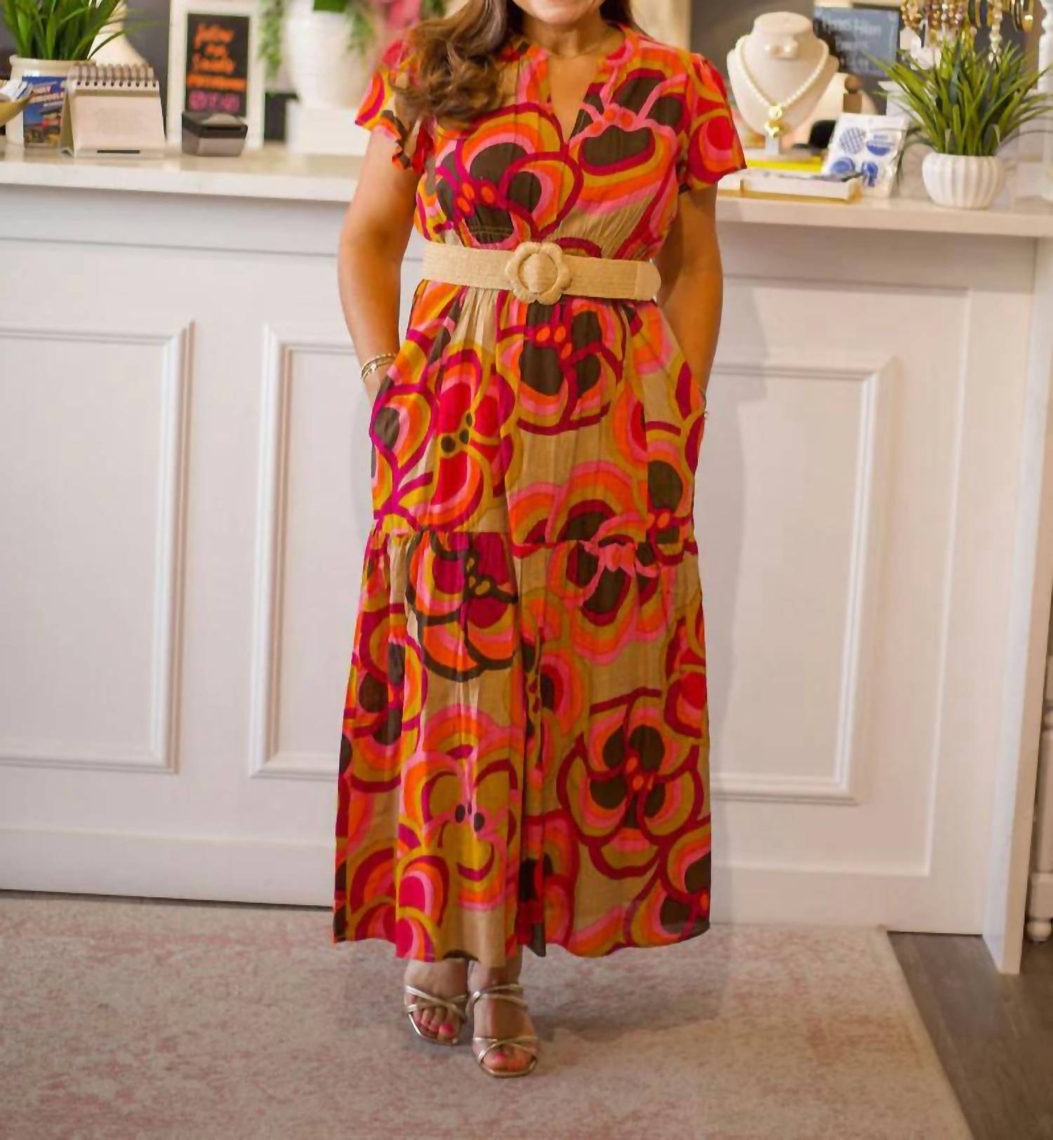 Ivy Jane - Bold Floral Midi Dress