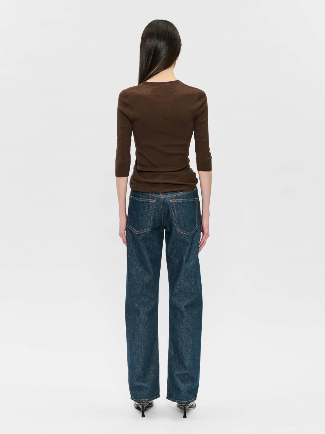 6397 - Icon Jeans