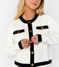 Show Me Your Mumu - Kit Cardi