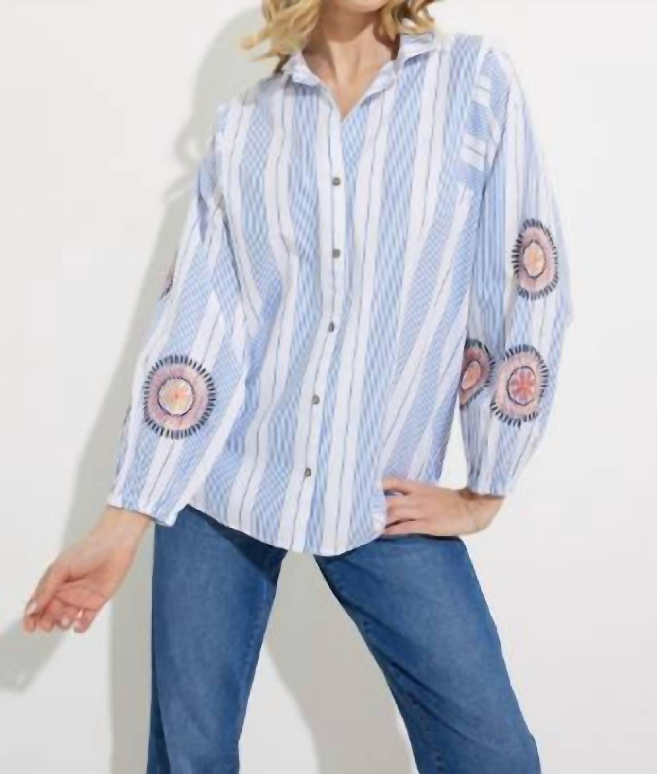 Nic + Zoe Women's Embrodiered Skies Shirt in blue multi - women's shirt