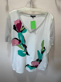 600 West - Women's Placed Floral Print Top