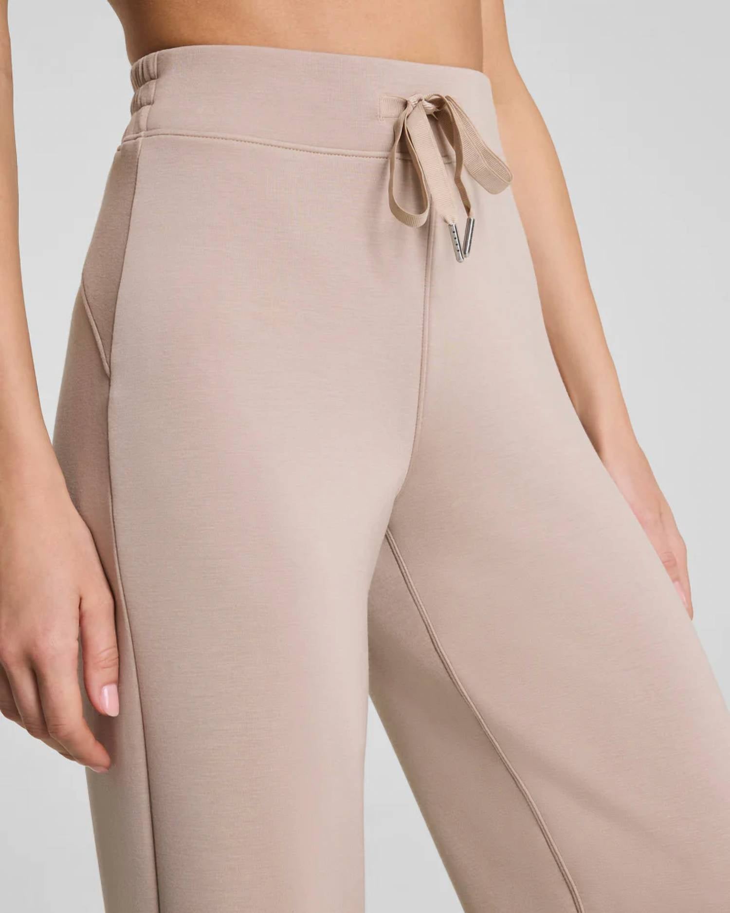 Spanx - Spanx Airessentials Straight Leg Pant