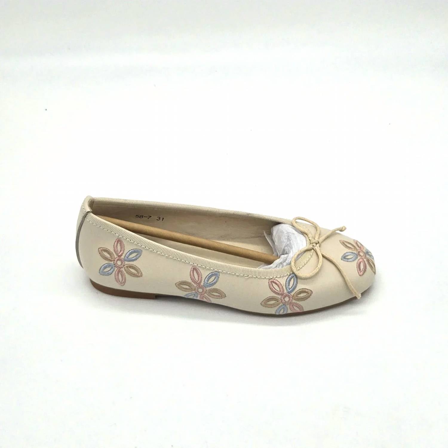 Boutaccelli - Women's Netiv Embroidery Flowers Slip On