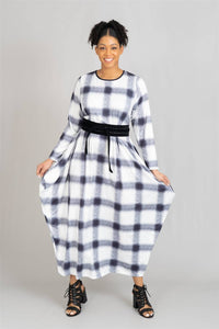 Kara Chic - Tie Knit Maxi Dress