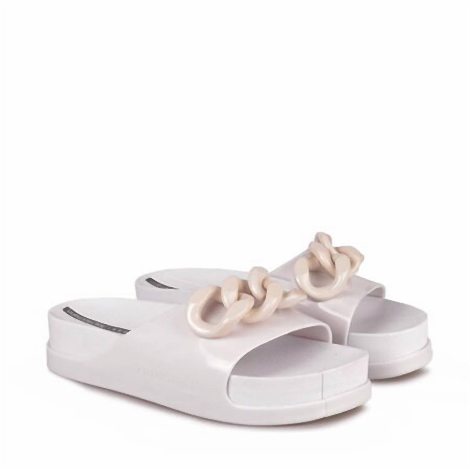 Voices - Women's Culture Slide Soul Corrente Sandal