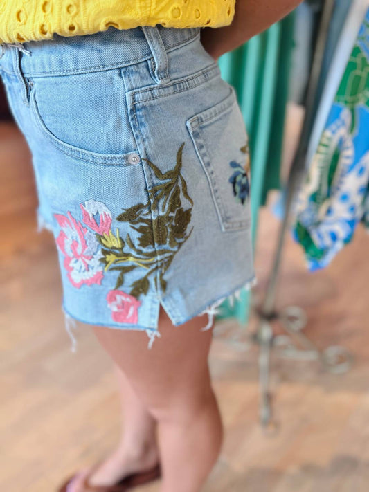 Dear John Denim - Carrie Embroidered Shorts
