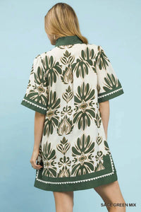 Umgee - Baroque Floral Tunic Top With Trim