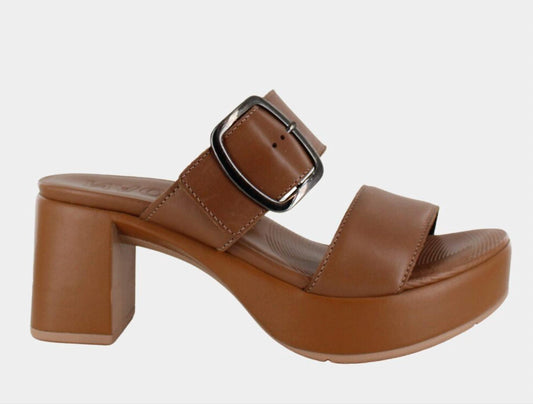 Naot - Women's Celeb Leather Sandals