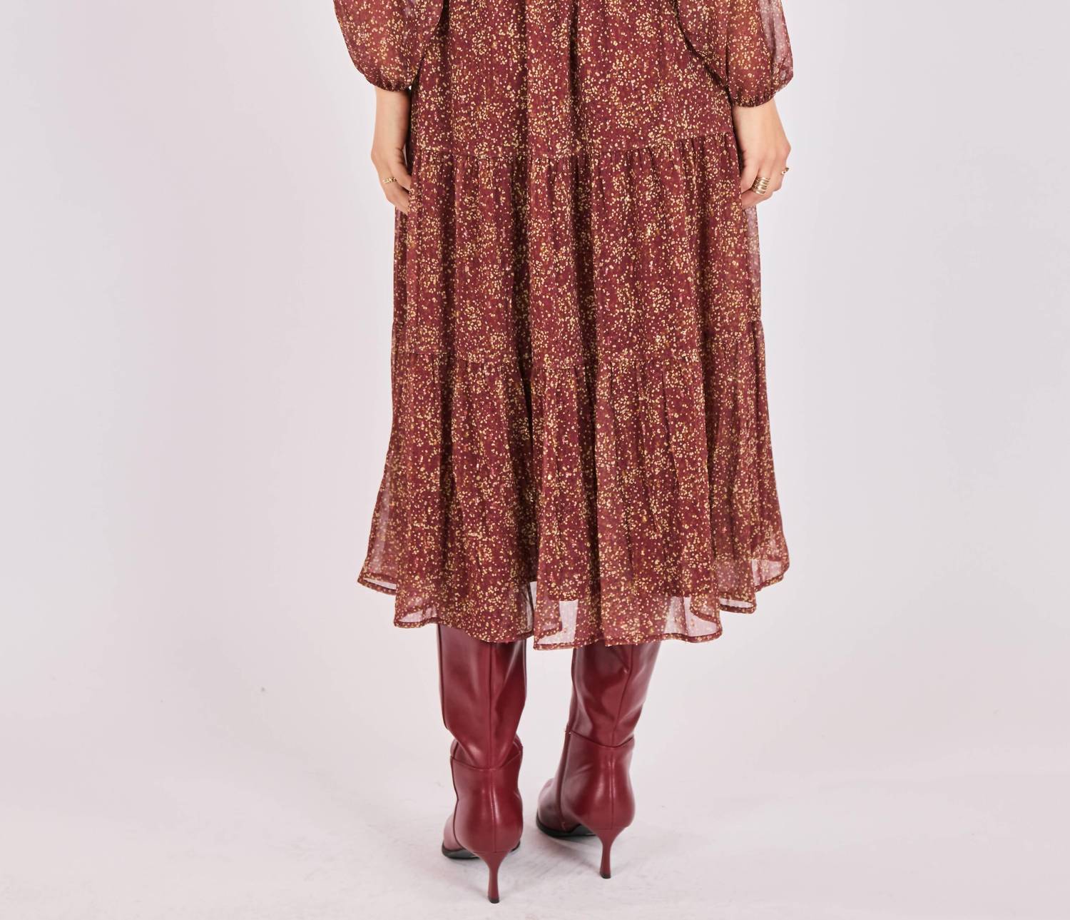 Sadie & Sage - Candlelight Midi Dress
