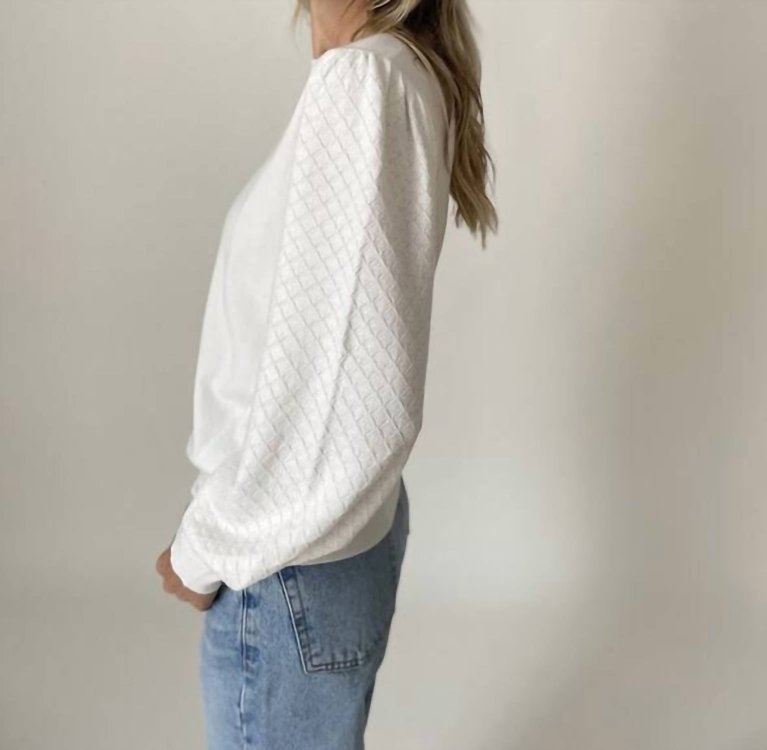 Six/Fifty - Textured Diamond Sleeve Top