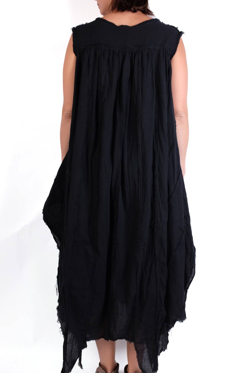 Loyko - Sleeveless Chaos Dress
