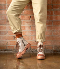 Roan - Women's Kinship Boots
