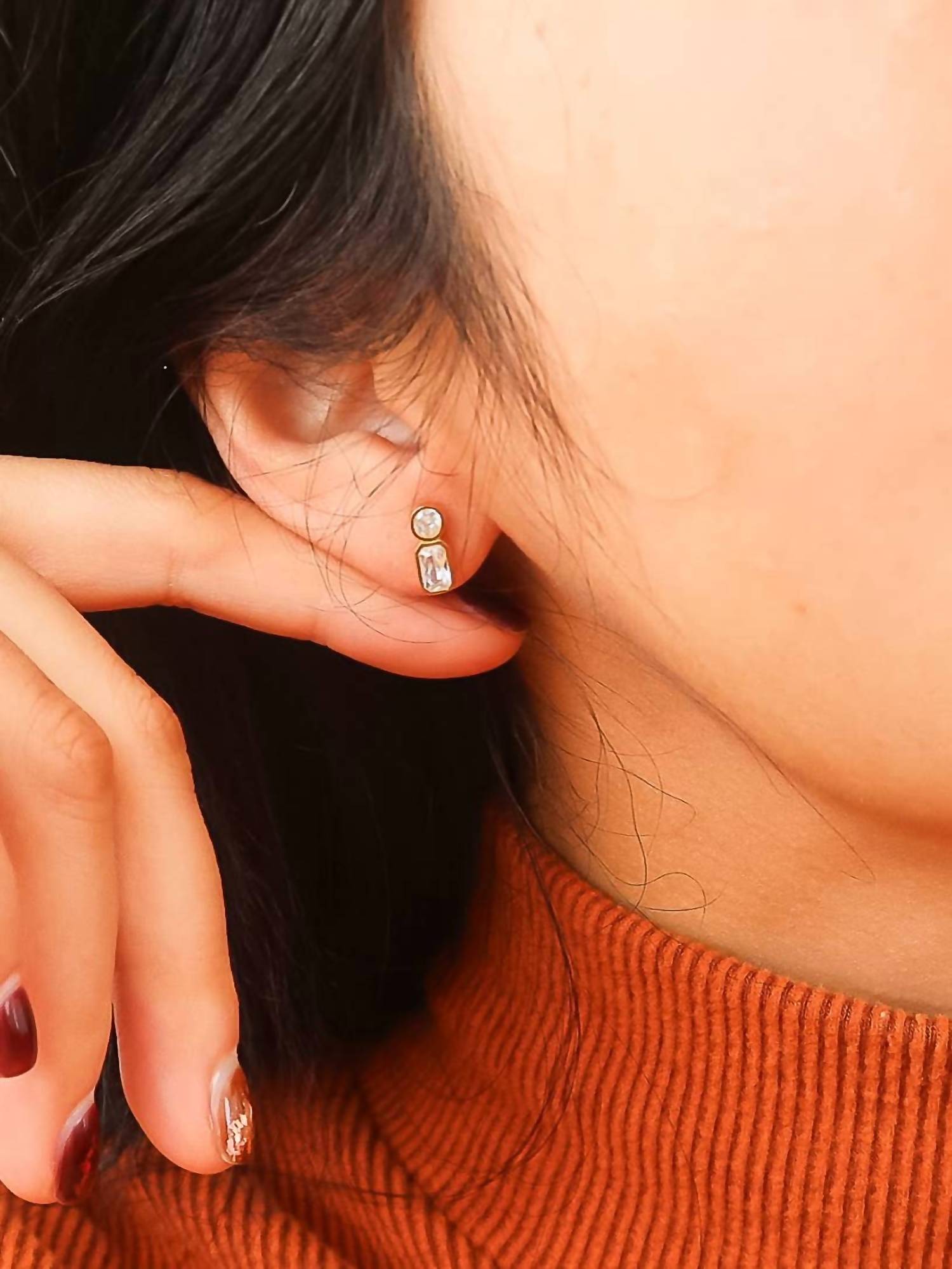 Flanerie By Maiq - Women's Mini Stud Earrings