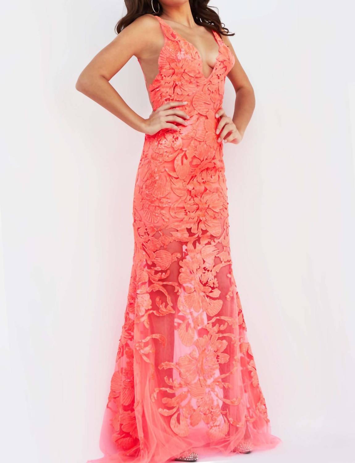 Jovani - Embroidered Fitted Sleeveless Gown