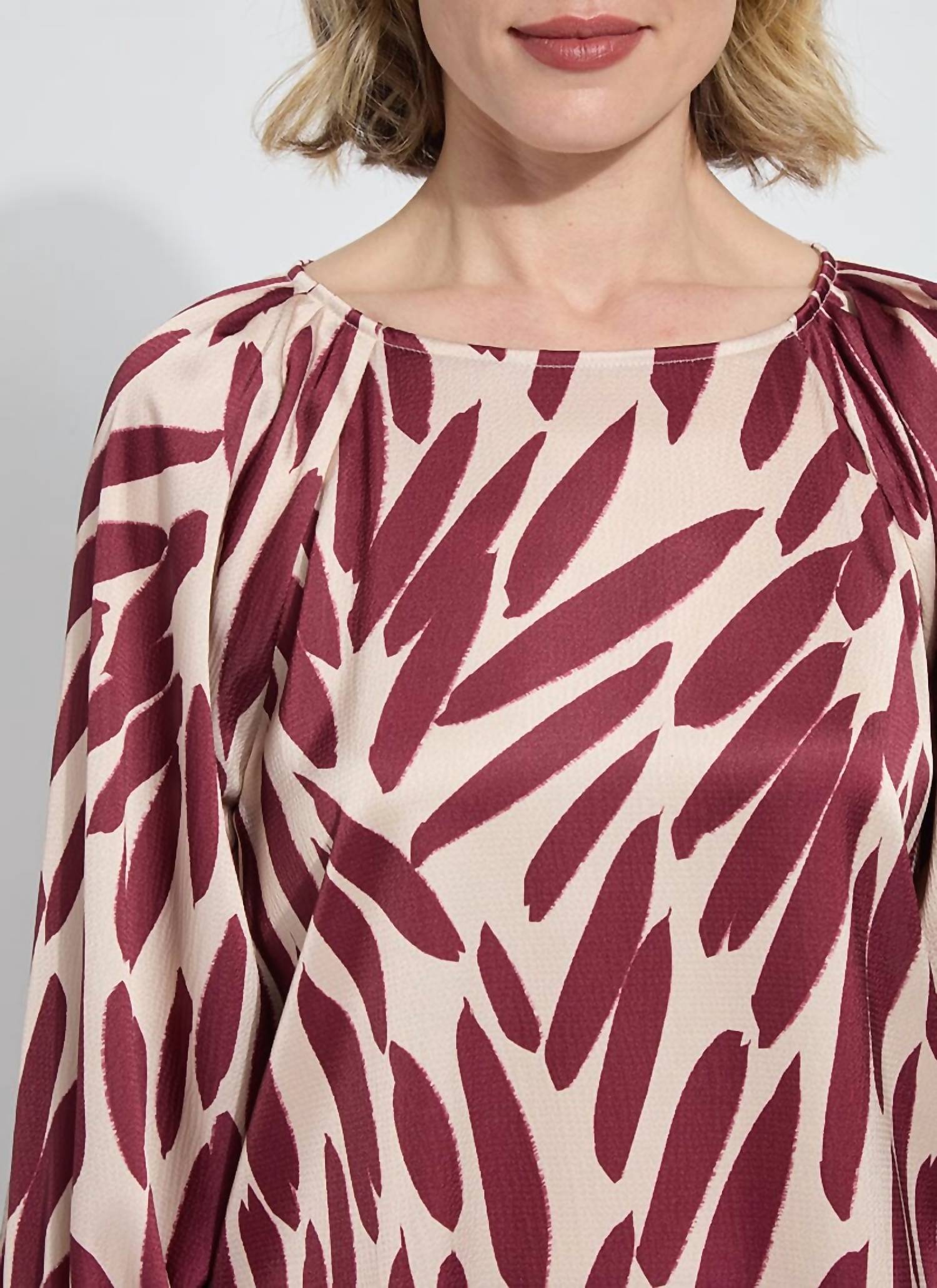 Lysse - Naila Raglan Neckline Detail Blouse