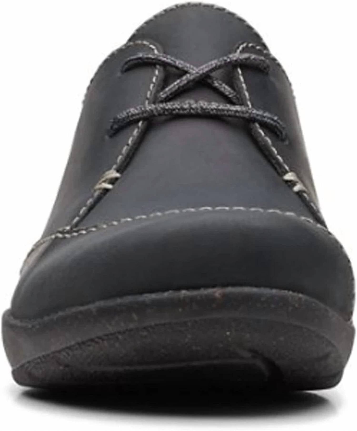 Clarks - Women's Roseville Rio Lace Up Loafers