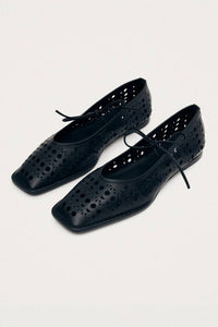 Alohas - Women's Sway Slit Leather Ballet Flats