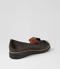 Django & Juliette - Women's Oclem Shoe
