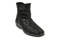 ARCOPEDICO Women's Paluma Boot in black stardust - women's shoe
