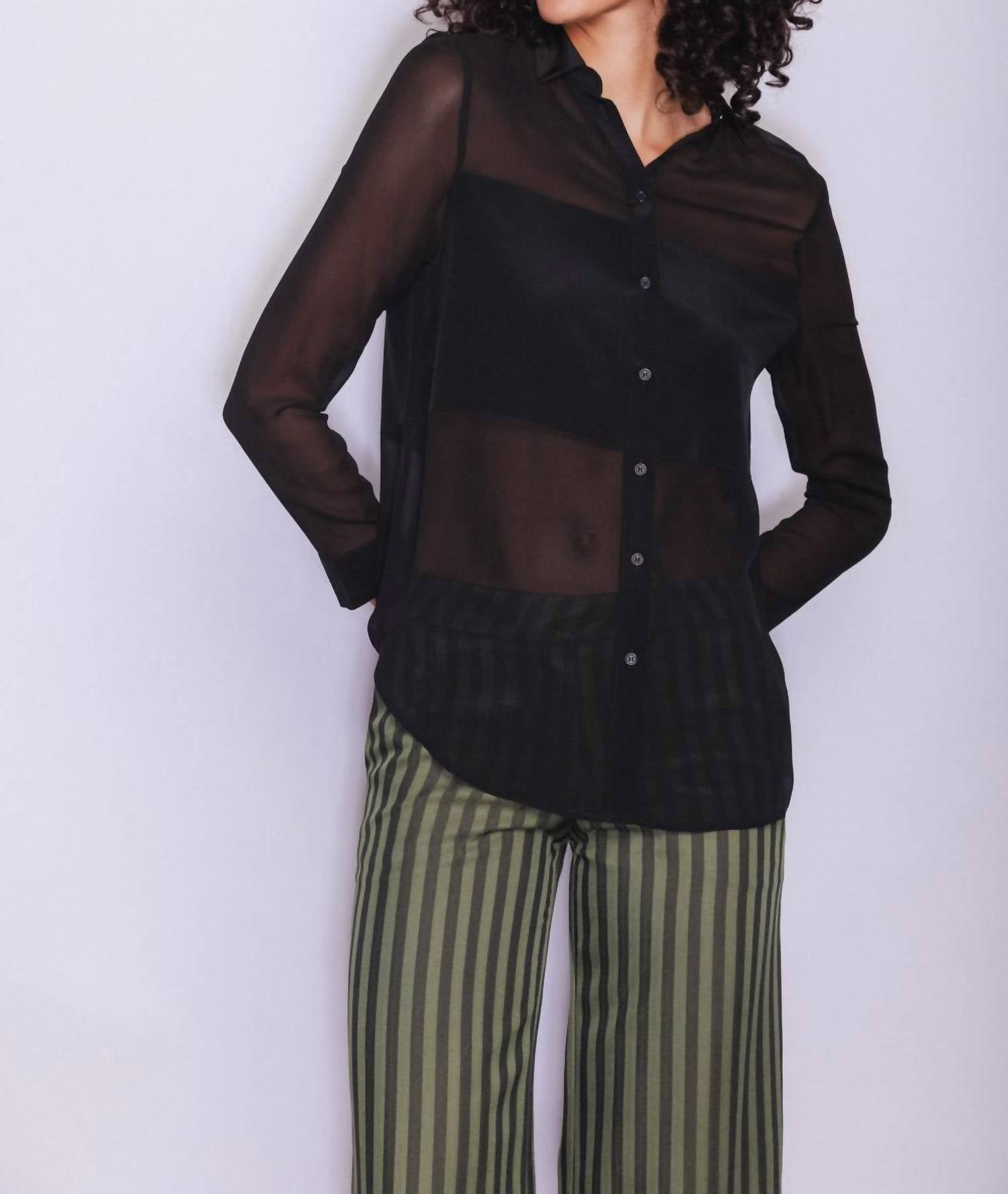 Catherine Gee - Women's Long Sleeves Collar Blouse