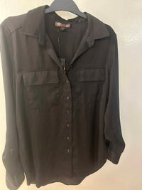 Renuar Woven Long Sleeve Blouse in black - women's blouse - detail view