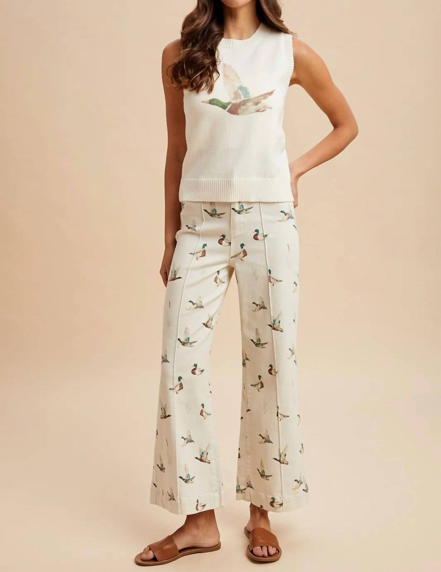 Anniewear - Daisy Duck Mallard Printed Wide Leg Jeans