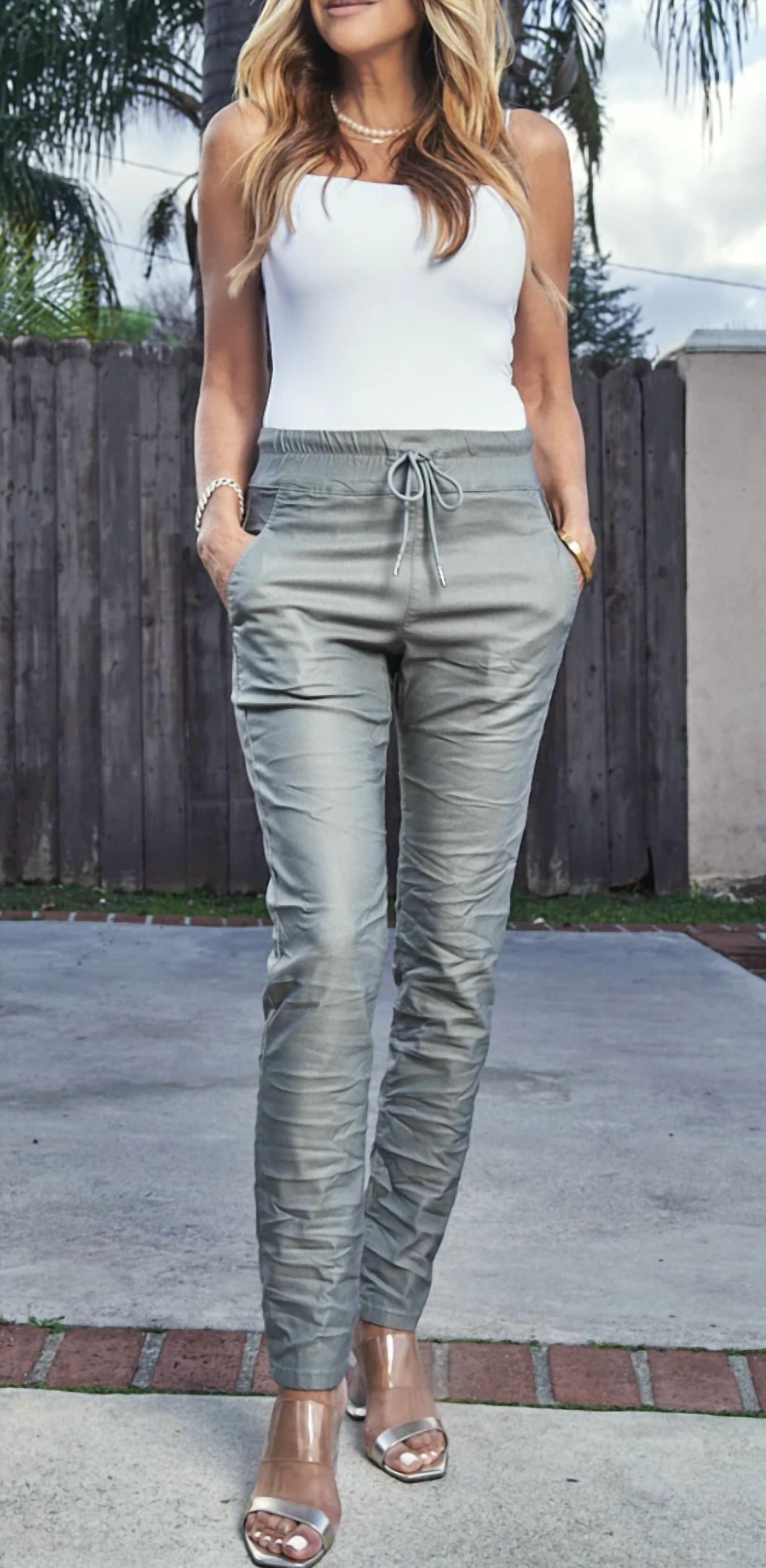 Bevy Flog - Shely Jogger