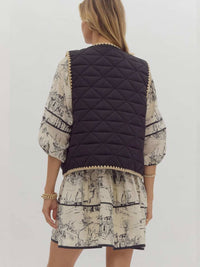 Entro - Scalloped Trim Vest