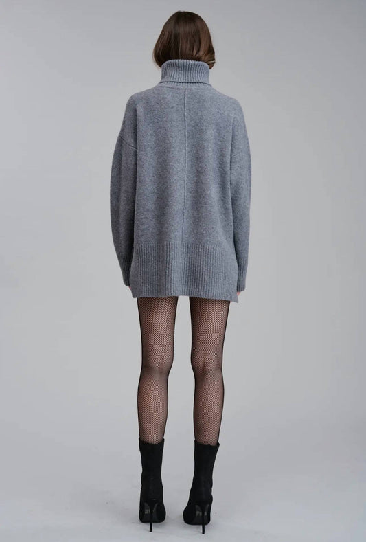 Flat White - Oversized Turtleneck Sweater