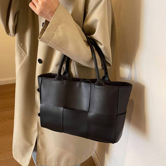 Unishe - Women's Versatile Woven Large-capacity Niche Shoulder Bag