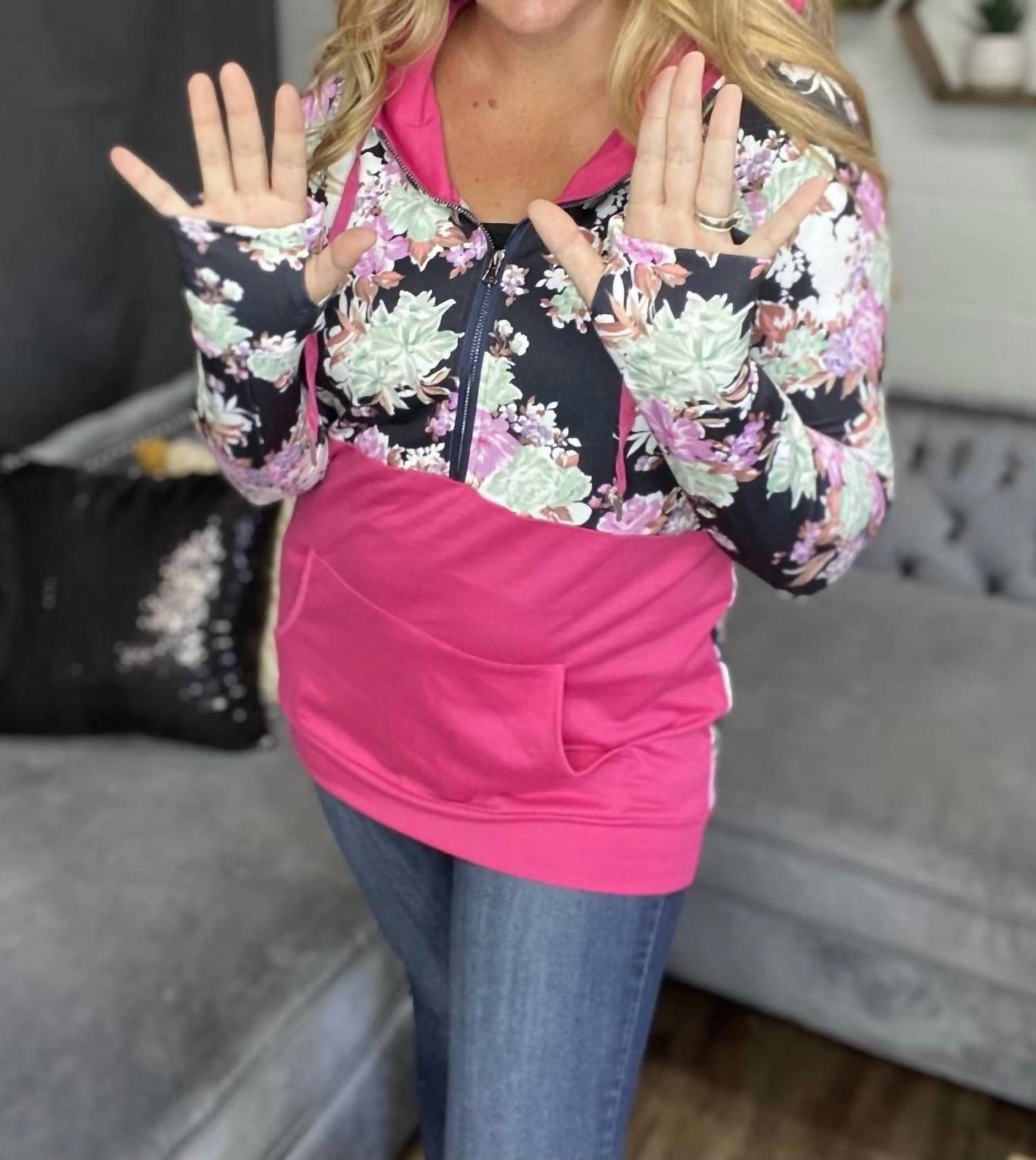 Flowerdaze - Half Zip Hoodie Sweatshirt With Thumbholes