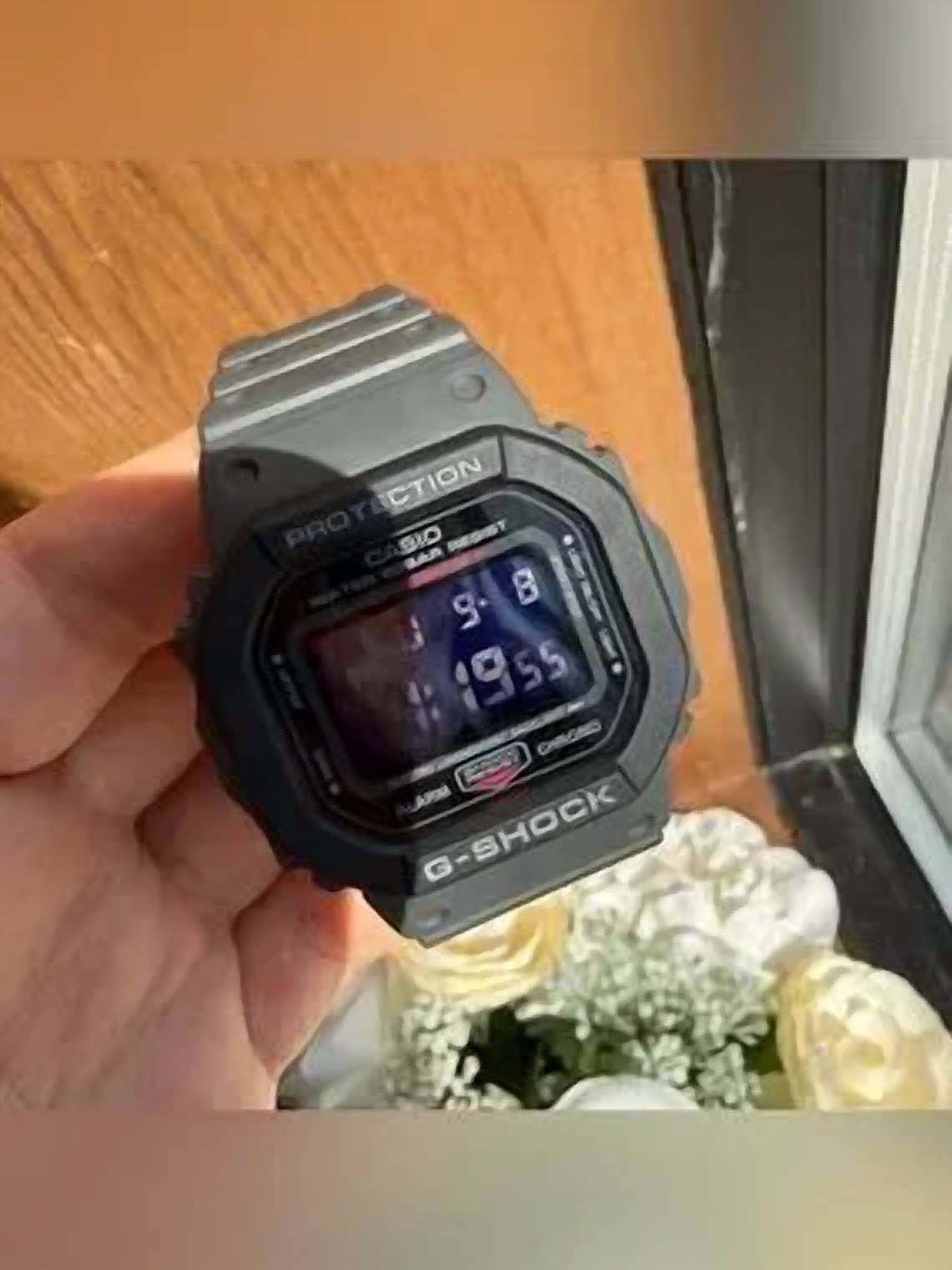 Casio - G-shock Digital Watch