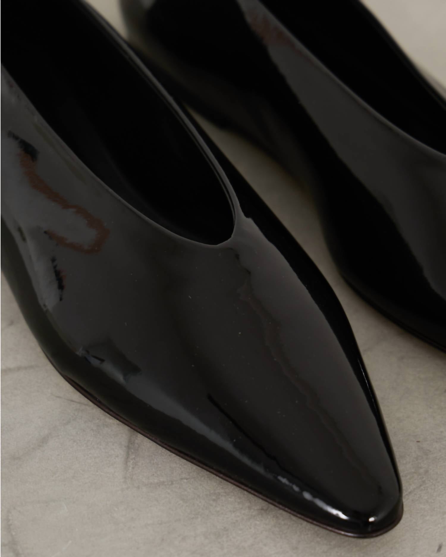 Dear Frances - Women's Topo Flat Shoes