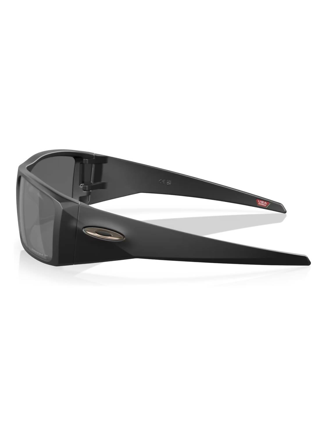 Oakley - Heliostat Wrap Polarized Sunglasses 9231-0261