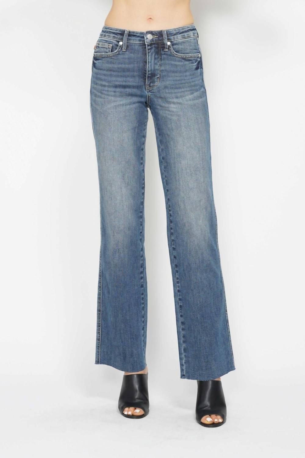 Judy Blue - Mid Rise Tummy Control Vintage Straight Leg Jeans