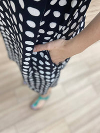 Iguana Lider - Shift Knee Dress