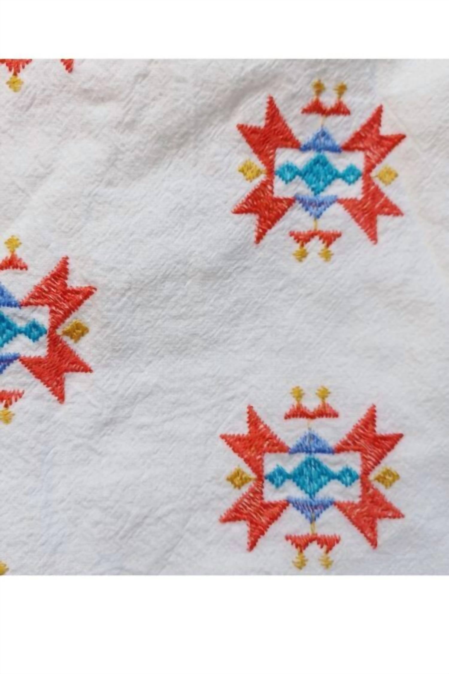 Llove - Aztec Embroidered Blouse