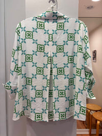 Boho Chic - Women's Pleat back 3/4 sleeve blouse