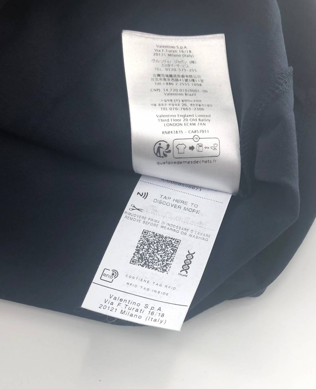 Valentino Garavani - Vlogo Signature Patch T-shirt