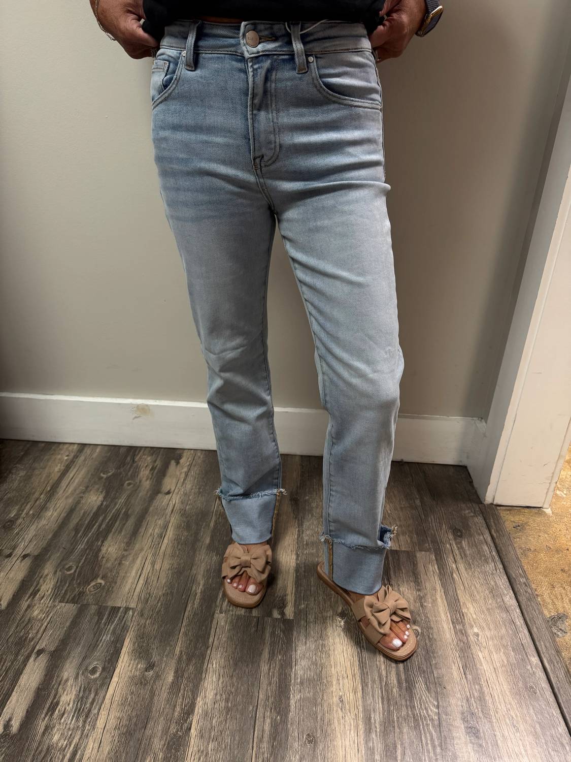 Risen - Straight Cuffed Relaxed Jeans