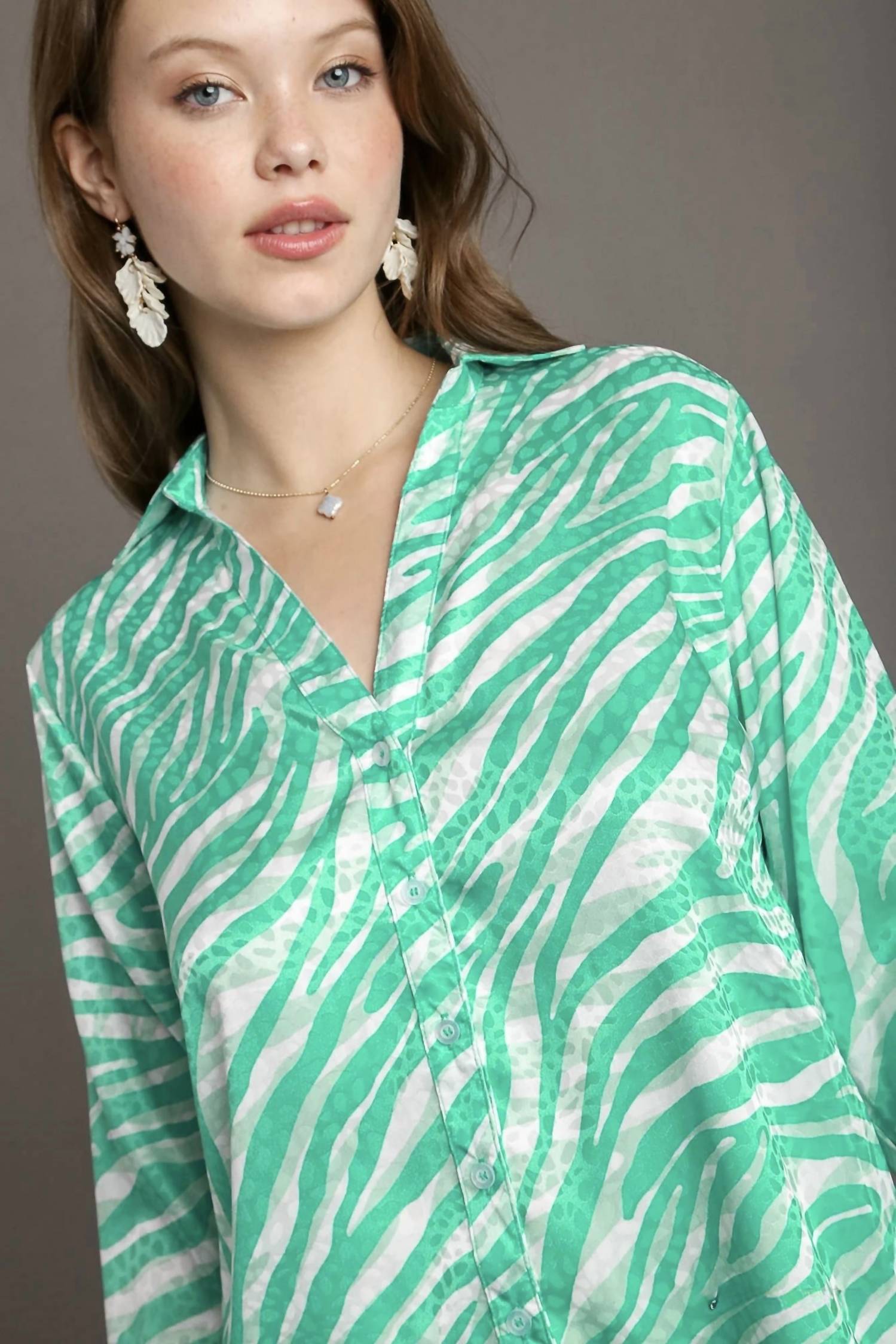 Umgee - Satin Button Down Collared Blouse