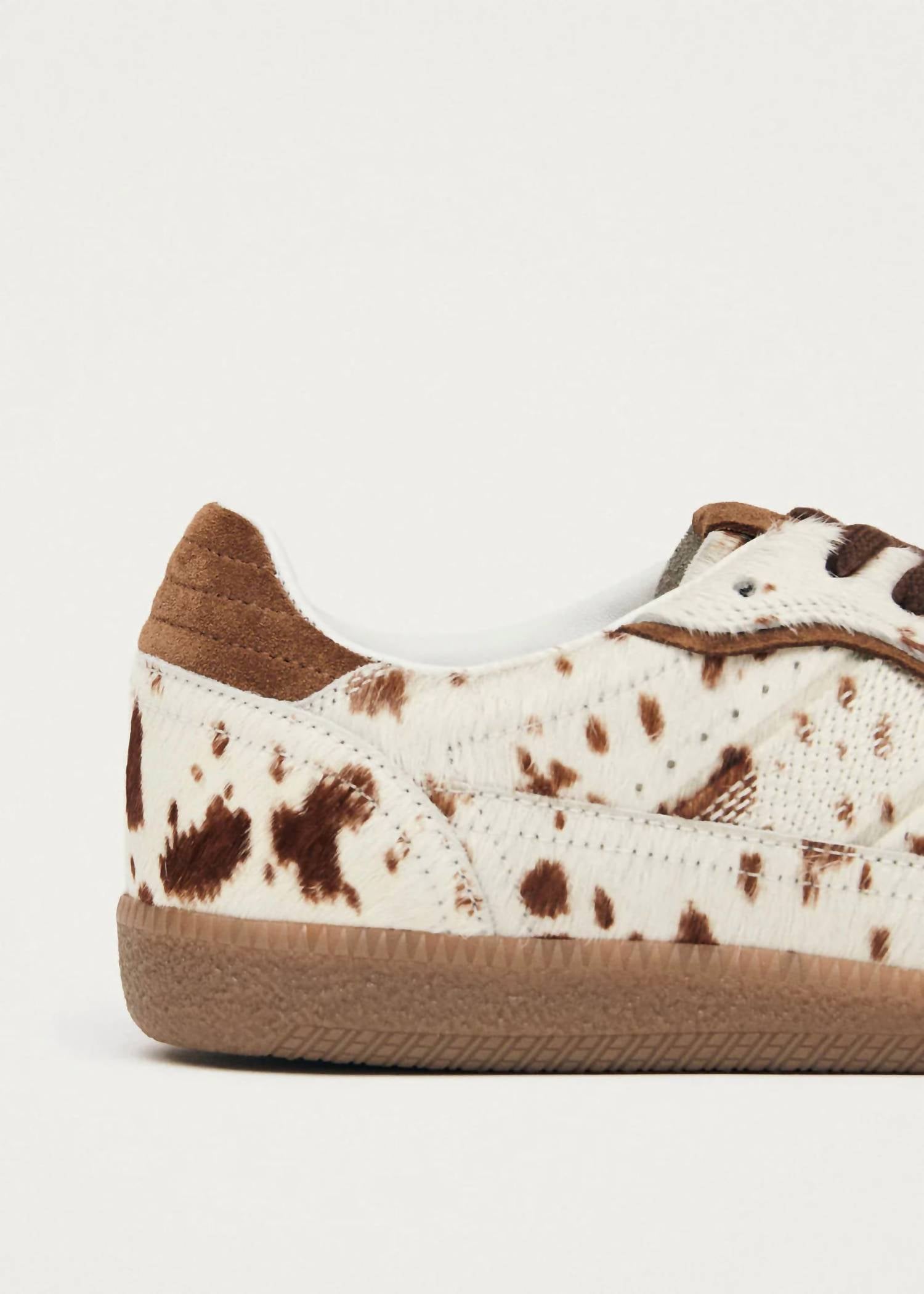 Alohas - Women's Casual Sneakers