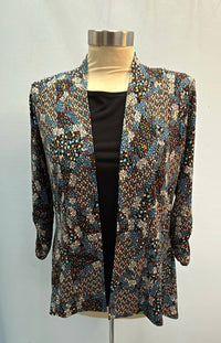 Andria Lieu - Women's Kima Blouse With Solid Cami Set