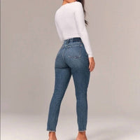 Abercrombie & Fitch - Women's Ankle Straight Jeans