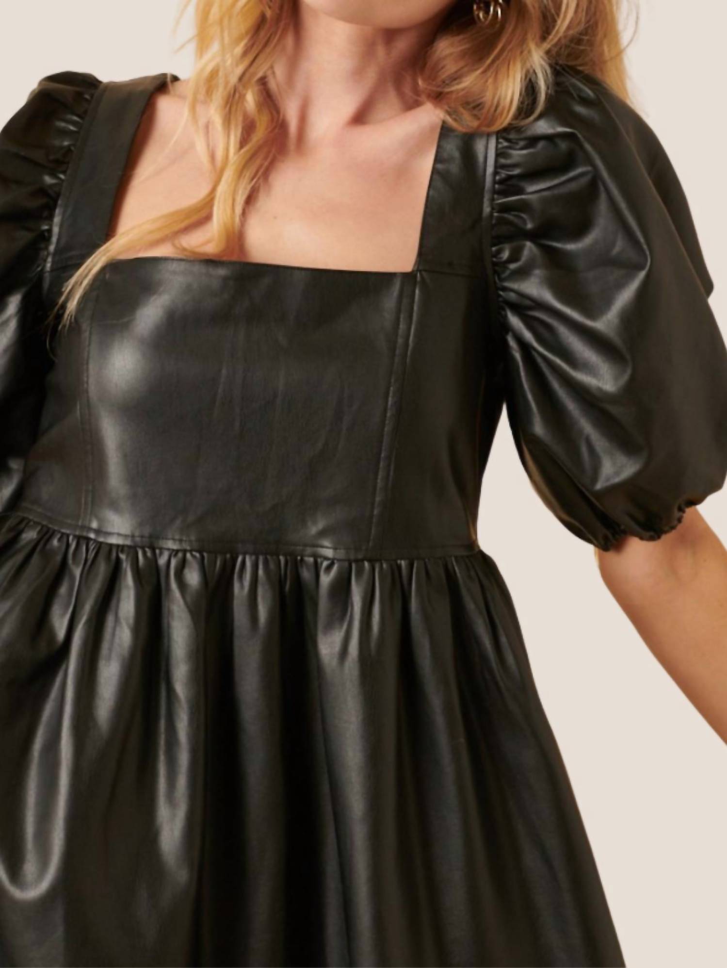 Mittoshop - Back In Vegan Leather Dress