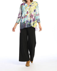Jess & Jane - Rebecca Slit V-neck Chiffon Contrast Top