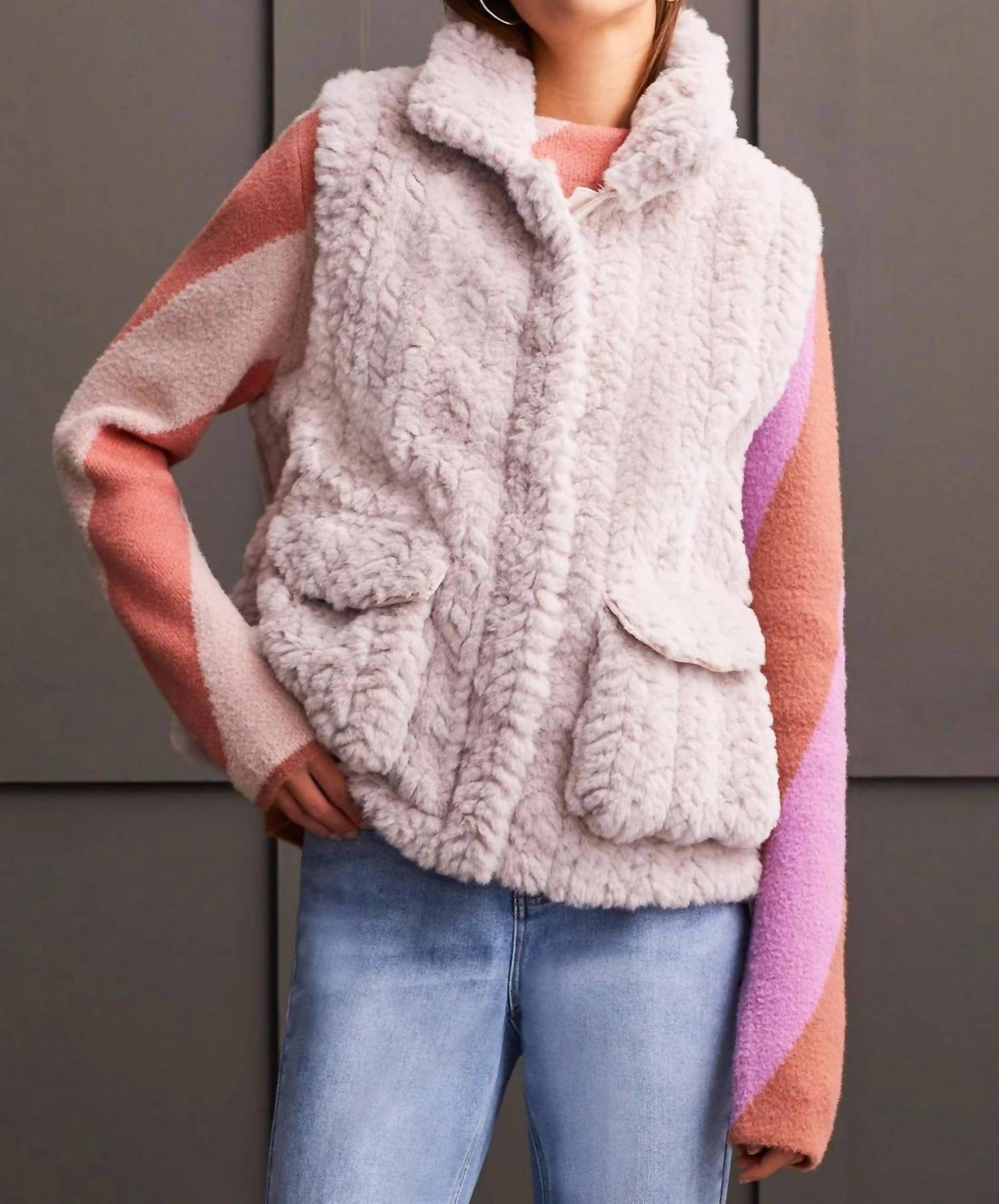 Tribal - Frostine Faux Fur Sleeveless Vest