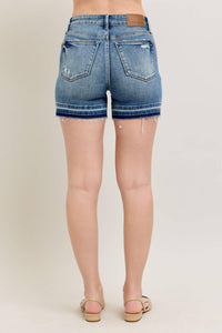 Judy Blue - Mid Rise Tummy Control Release Hem Shorts